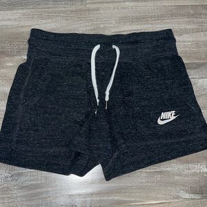 Nike kids medium shorts